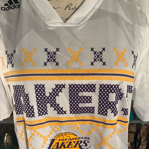 adidas Other - LAKERS ADIDAS SHIRT UNISEX SIZE M